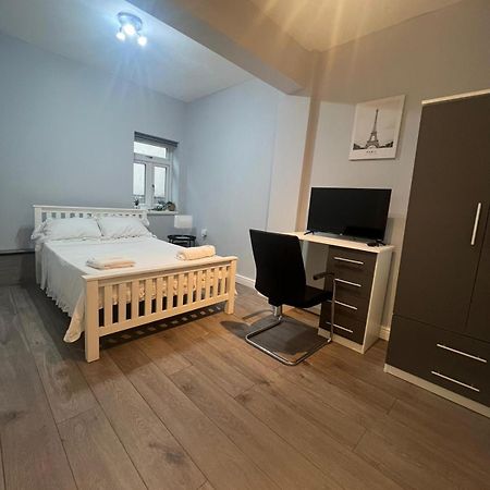Luxury In Luxury Out Apartment Nottingham Exterior photo